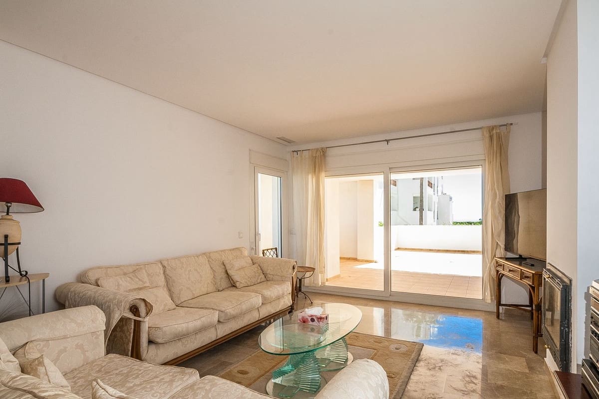 3 bedroom Apartment for sale in Riviera del Sol - € 475,000 (Ref: 9629328)