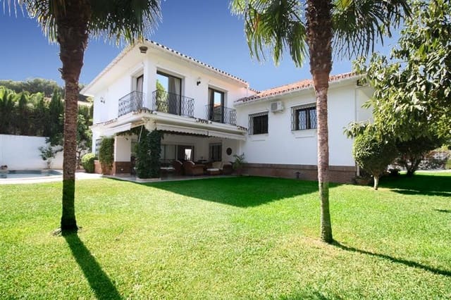 6 chambre Villa/Maison à vendre à Los Monteros, Marbella - 3 900 000 € (Ref: 9629332)