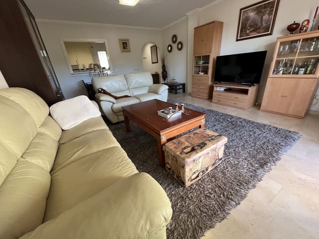 4 sovrum Lägenhet till salu i Mijas Golf, Mijas med garage - 349 999 € (Ref: 9629334)