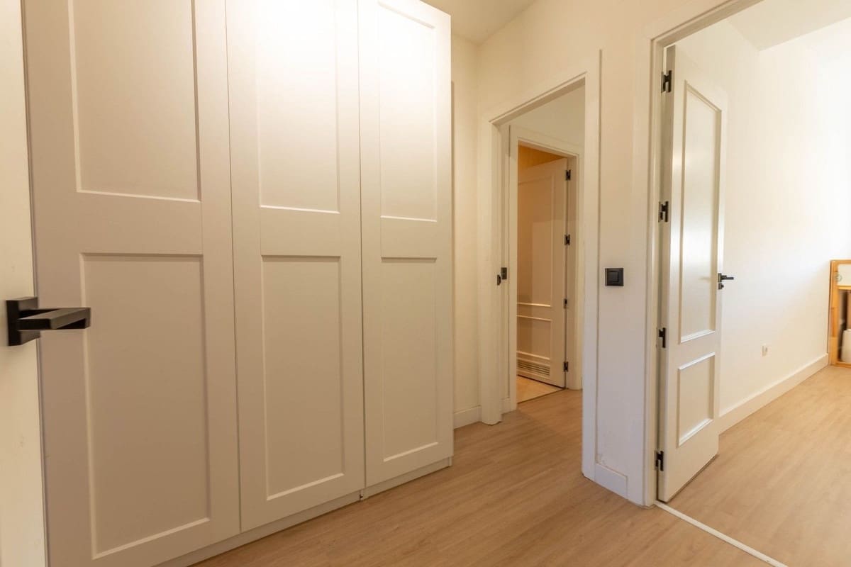 3 sovrum Lägenhet till salu i La Cala Hills med garage - 375 000 € (Ref: 9629336)