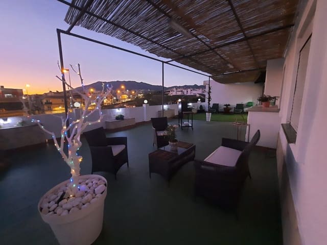 2 sypialnia Apartament na sprzedaż w Castillo Sohail, Fuengirola z garażem - 289 000 € (Ref: 9629338)