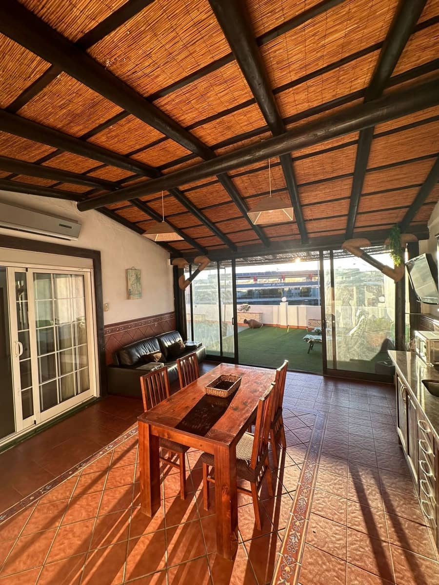 2 soverom Leilighet til salgs i Fuengirola med garasje - € 289 000 (Ref: 9629338)