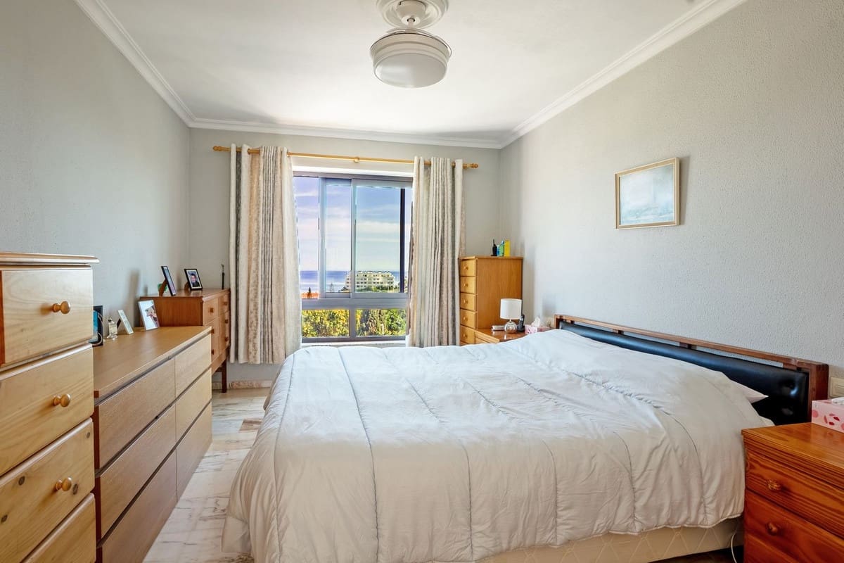 6 makuuhuone Huvila myytävänä paikassa Mijas mukana 
autotalli - 1 099 999 € (Ref: 9629339)