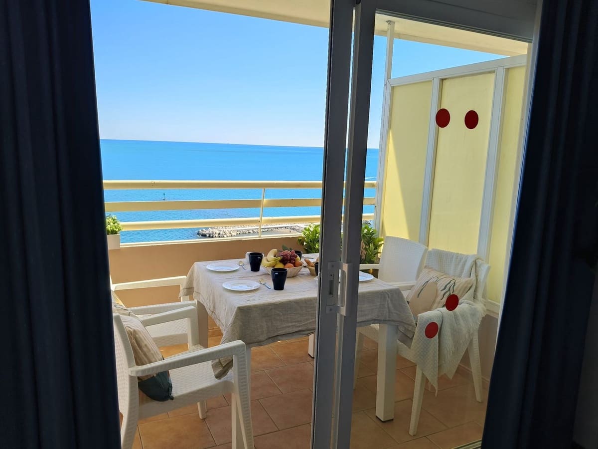 1 soverom Leilighet til salgs i Fuengirola med garasje - € 390 000 (Ref: 9629344)