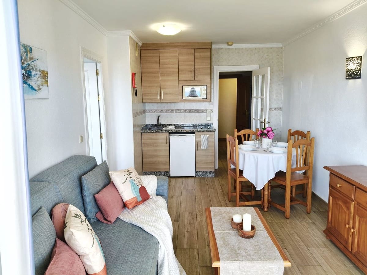 1 soverom Leilighet til salgs i Fuengirola med garasje - € 390 000 (Ref: 9629344)