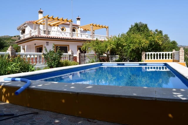 4 camera da letto Finca/Casa di Campagna in vendita in Vélez-Málaga - 680.000 € (Rif: 9629346)