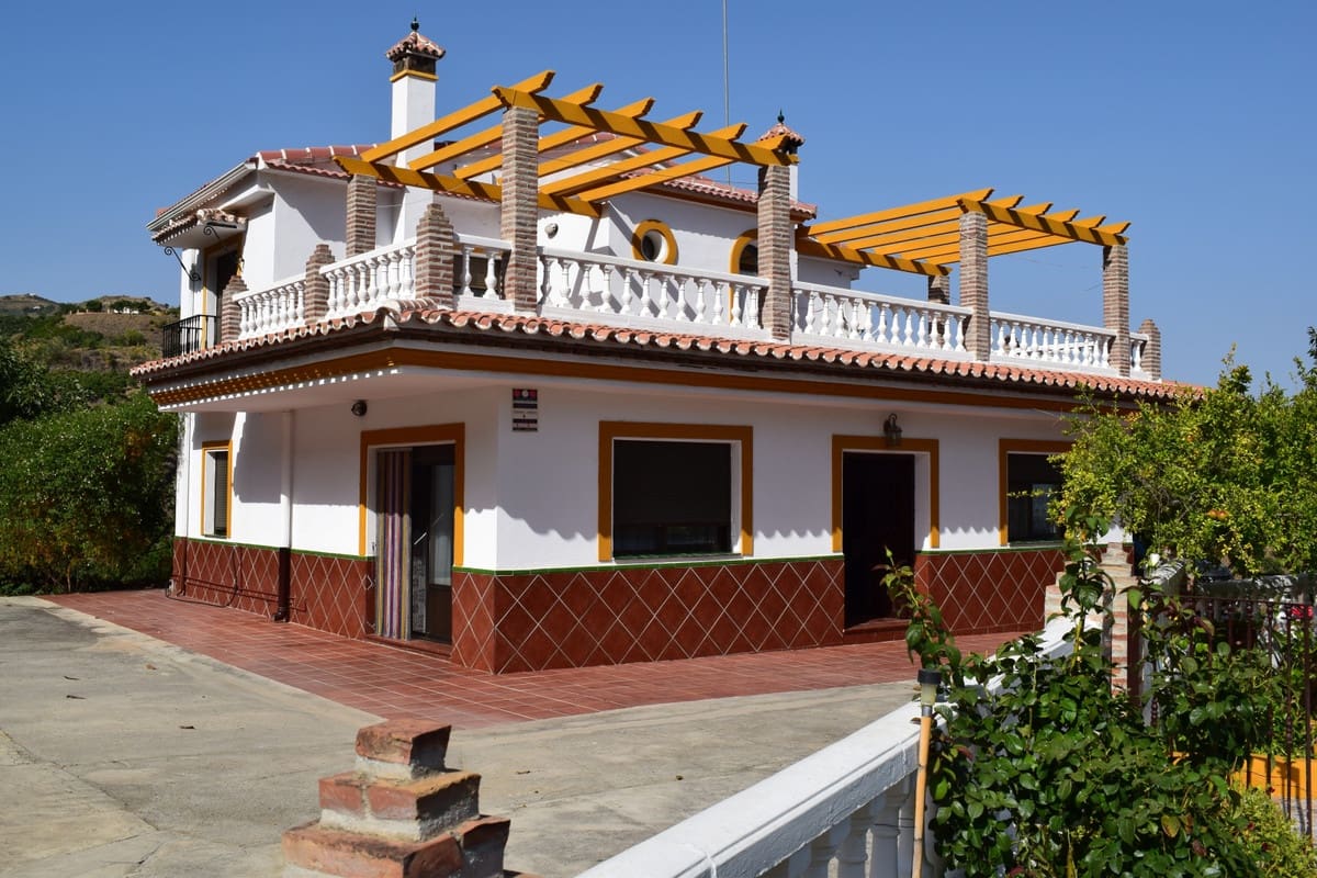 4 camera da letto Finca/Casa di Campagna in vendita in Velez-Malaga - 680.000 € (Rif: 9629346)