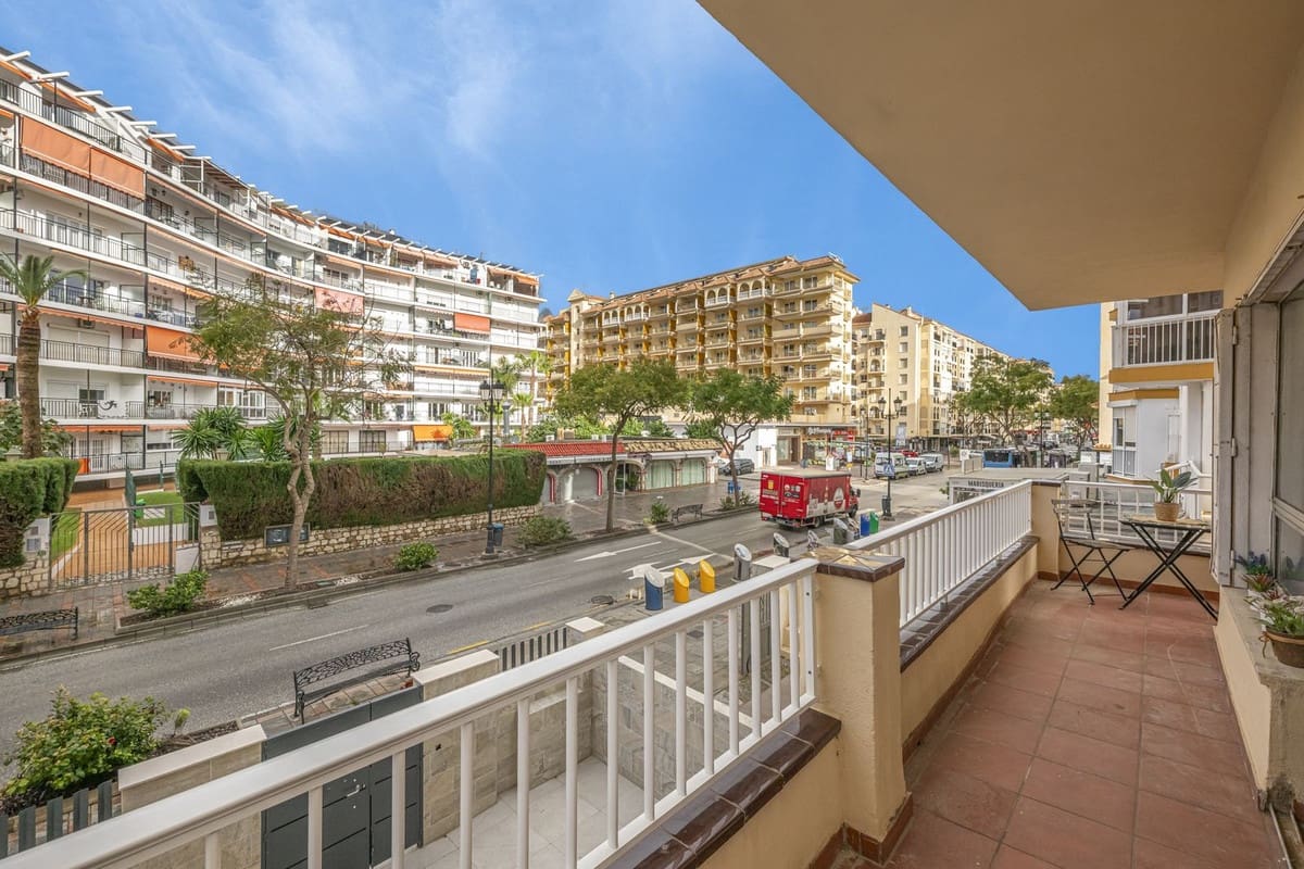 1 soverom Leilighet til salgs i Fuengirola med garasje - € 242 000 (Ref: 9629347)