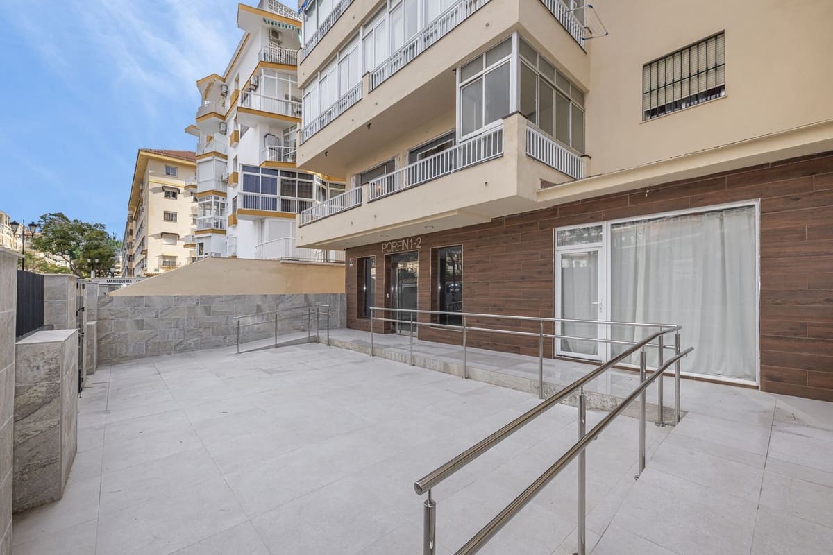 1 soverom Leilighet til salgs i Fuengirola med garasje - € 242 000 (Ref: 9629347)