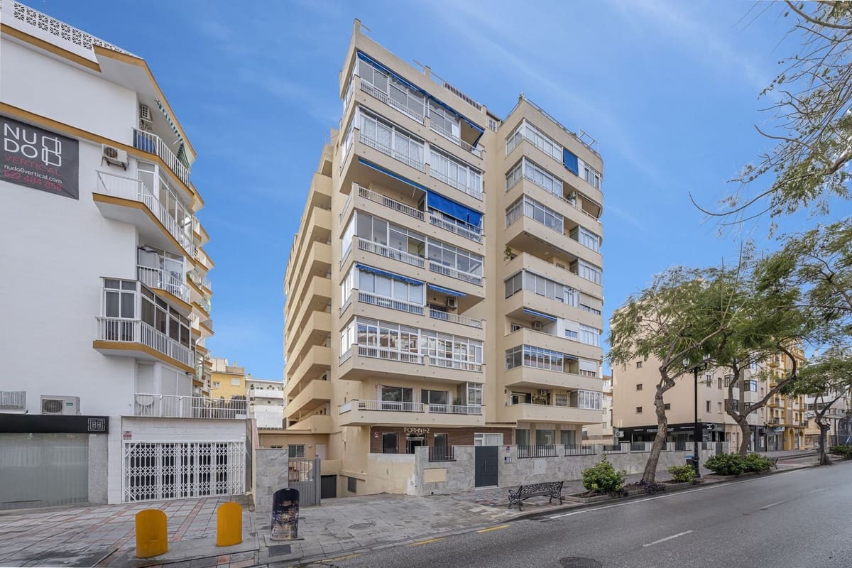 1 soverom Leilighet til salgs i Fuengirola med garasje - € 242 000 (Ref: 9629347)