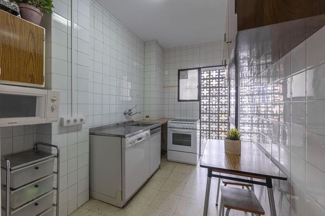 3 makuuhuone Huoneisto myytävänä paikassa Castillo Sohail, Fuengirola - 399 000 € (Ref: 9629348)