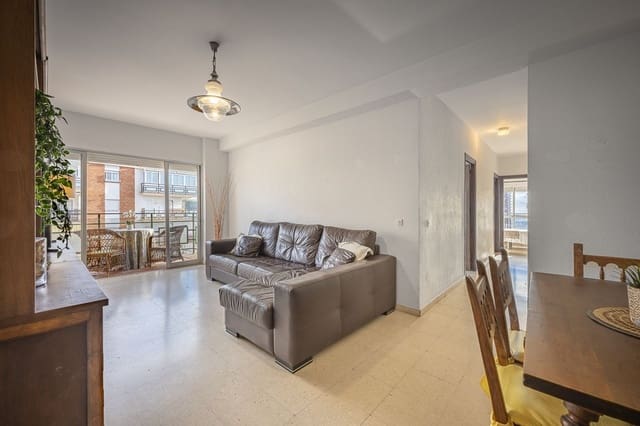 3 makuuhuone Huoneisto myytävänä paikassa Castillo Sohail, Fuengirola - 399 000 € (Ref: 9629348)