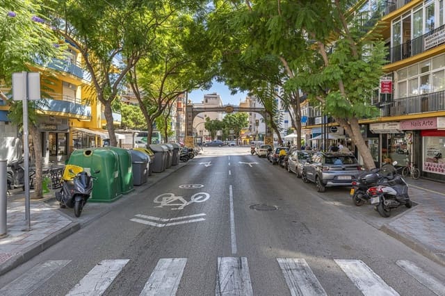 3 makuuhuone Huoneisto myytävänä paikassa Castillo Sohail, Fuengirola - 399 000 € (Ref: 9629348)