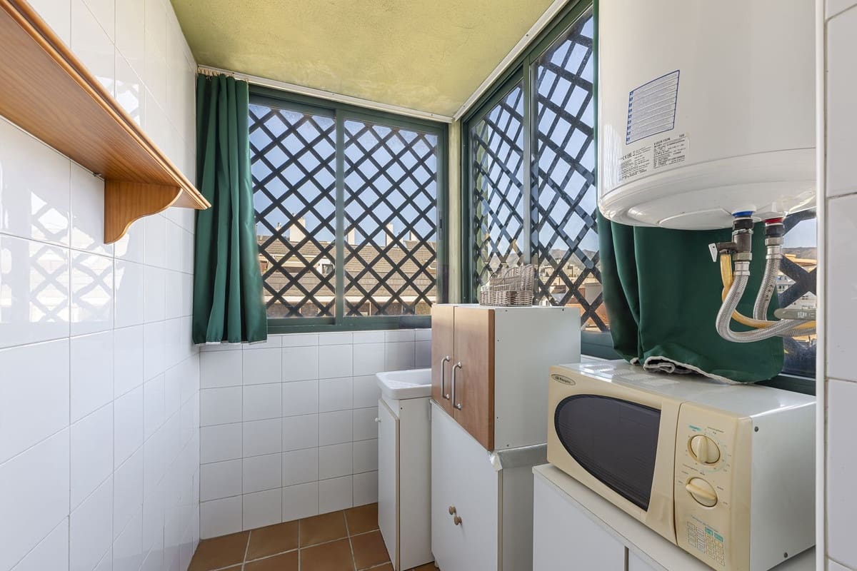 2 soverom Leilighet til salgs i Fuengirola - € 349 000 (Ref: 9629350)