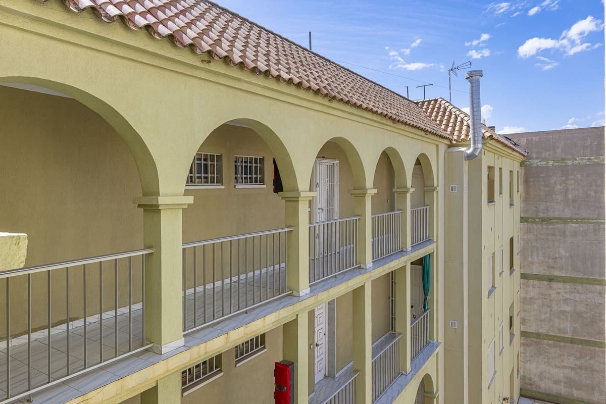3 slaapkamer Penthouse te koop in Fuengirola met garage - € 545.000 (Ref: 9629351)