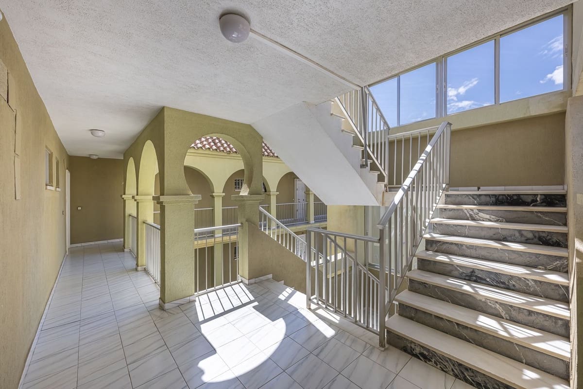 3 slaapkamer Penthouse te koop in Fuengirola met garage - € 545.000 (Ref: 9629351)