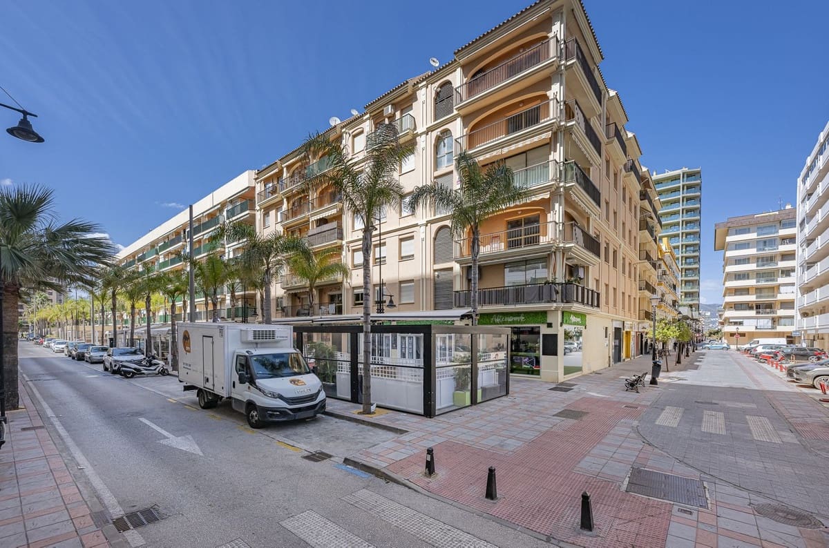 3 slaapkamer Penthouse te koop in Fuengirola met garage - € 545.000 (Ref: 9629351)