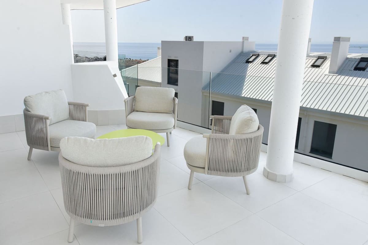 Apartamento de 3 habitaciones en Fuengirola en venta - 635.000 € (Ref: 9629357)