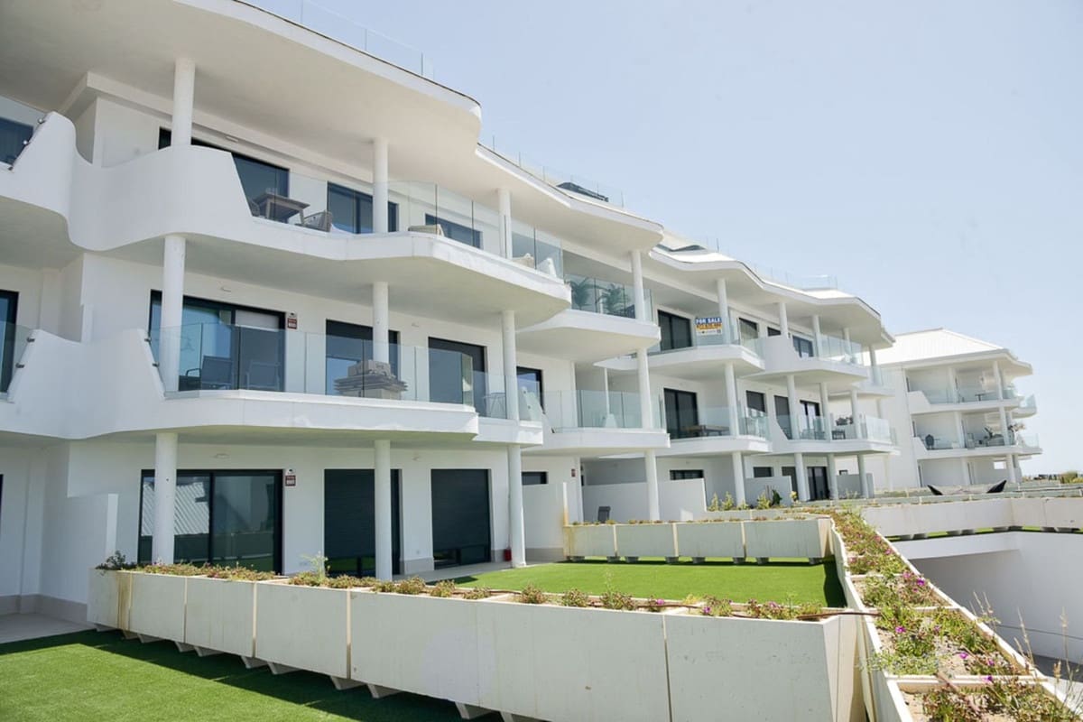 Apartamento de 3 habitaciones en Fuengirola en venta - 635.000 € (Ref: 9629357)