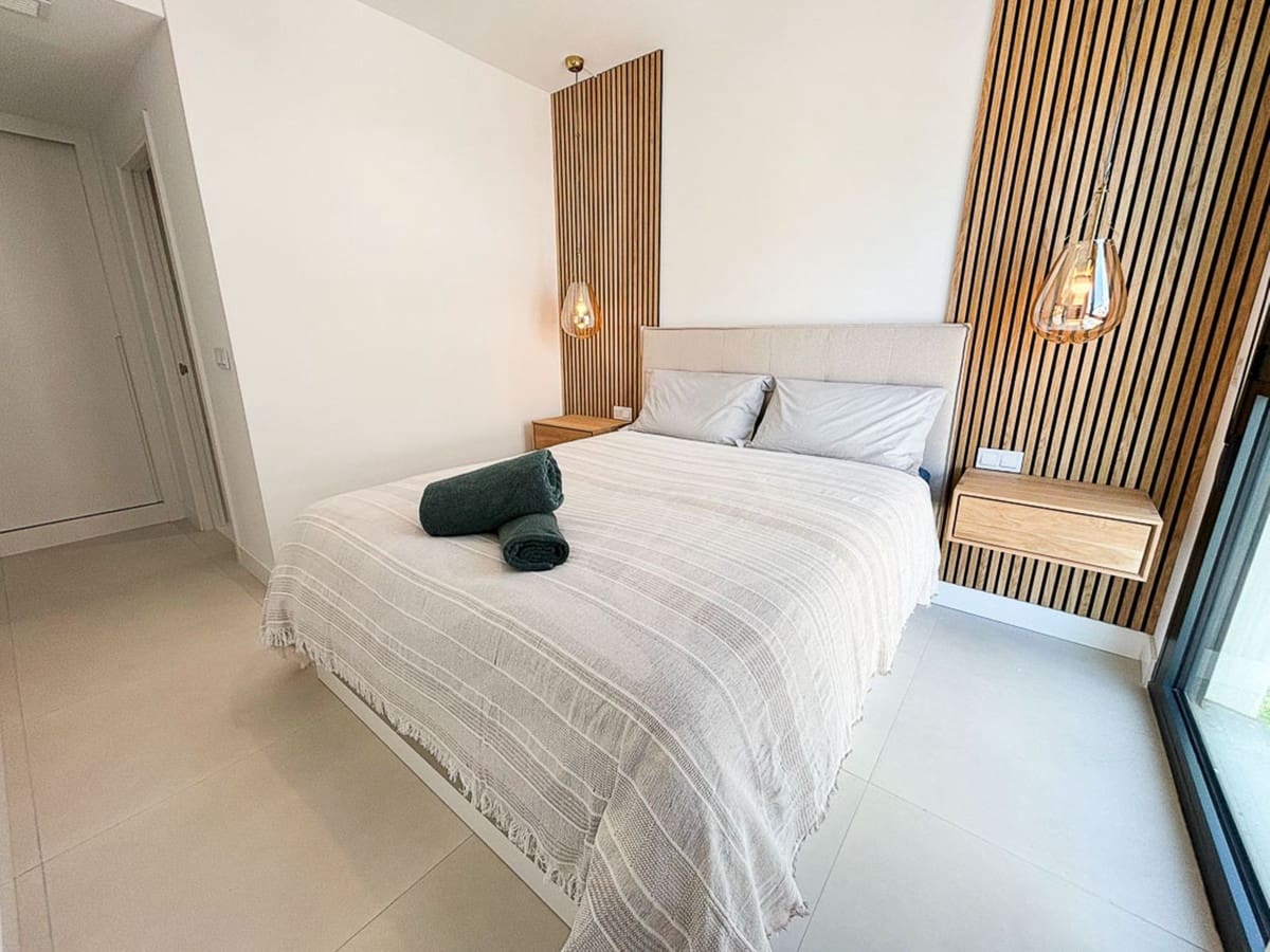 Apartamento de 3 habitaciones en Fuengirola en venta - 635.000 € (Ref: 9629357)