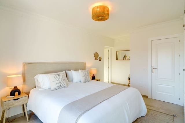 6 soveværelse Villa til salg i Casco Antiguo, Marbella - € 3.045.000 (Ref: 9629359)