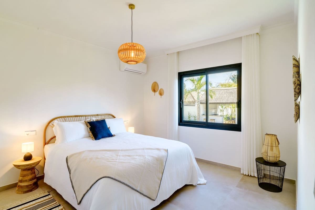 6 soverom Villa til salgs i Marbella - € 3 045 000 (Ref: 9629359)