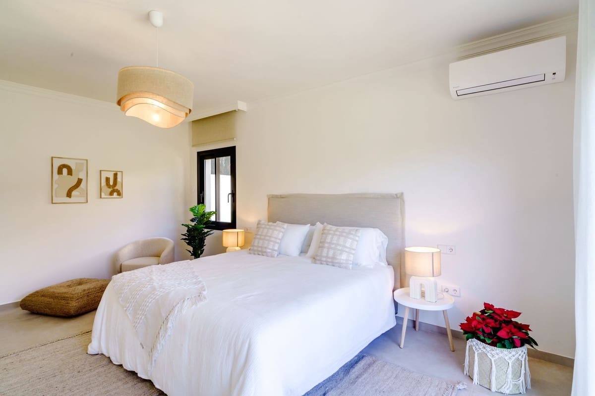 6 soverom Villa til salgs i Marbella - € 3 045 000 (Ref: 9629359)