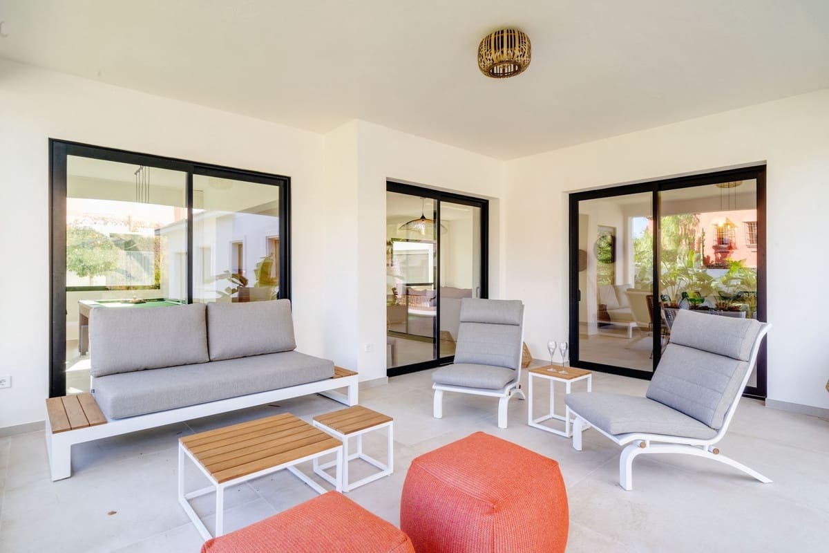 6 soverom Villa til salgs i Marbella - € 3 045 000 (Ref: 9629359)