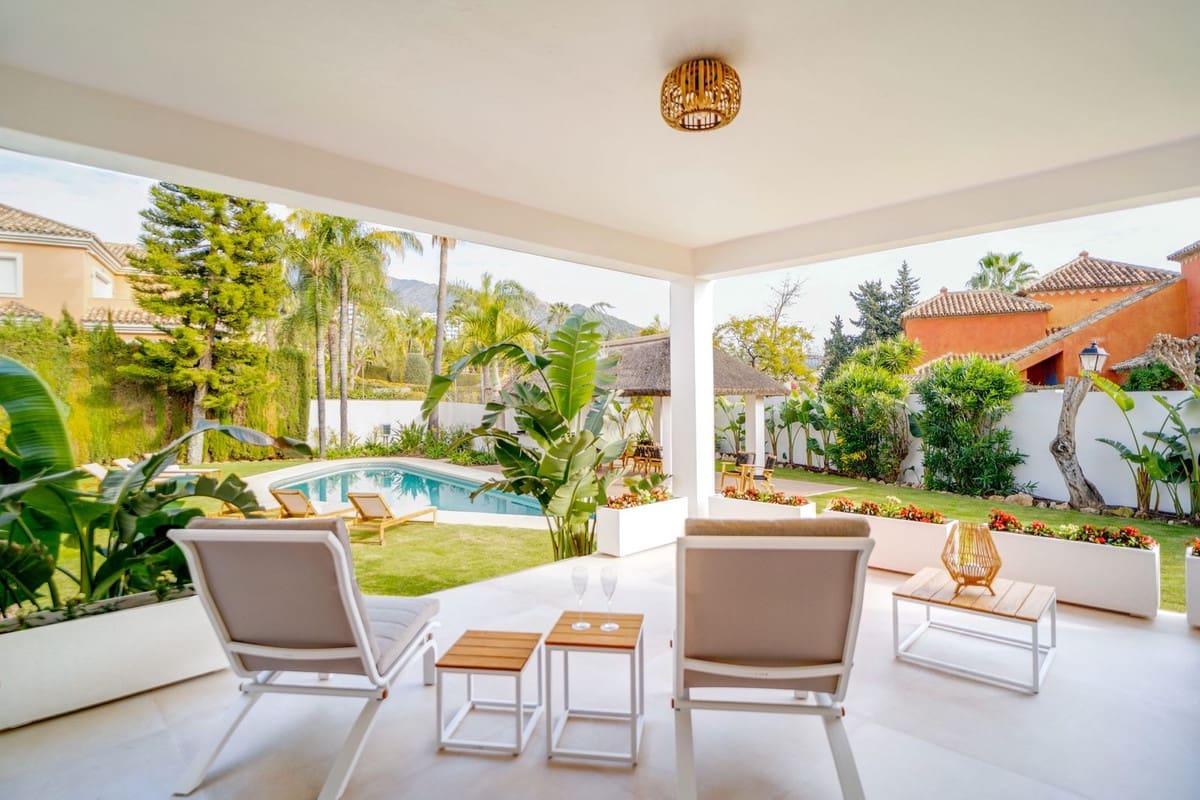 6 soverom Villa til salgs i Marbella - € 3 045 000 (Ref: 9629359)