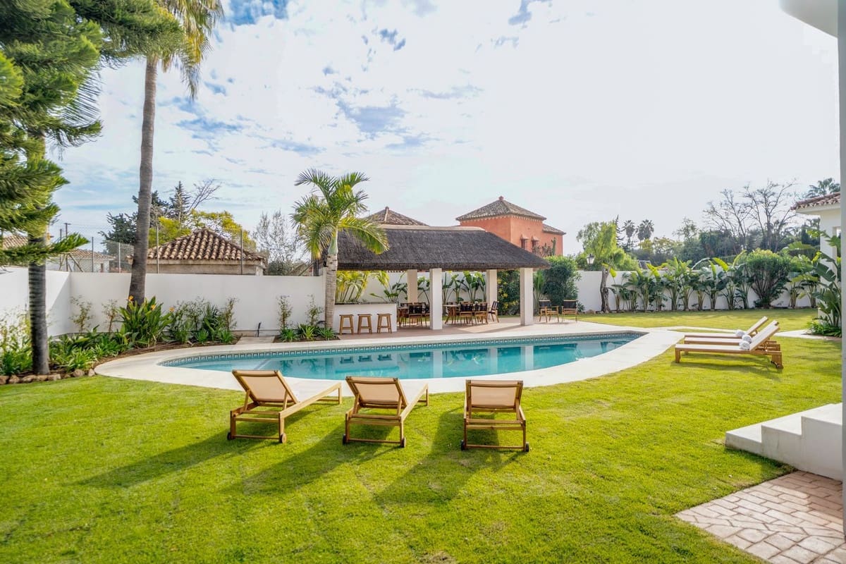 6 soverom Villa til salgs i Marbella - € 3 045 000 (Ref: 9629359)