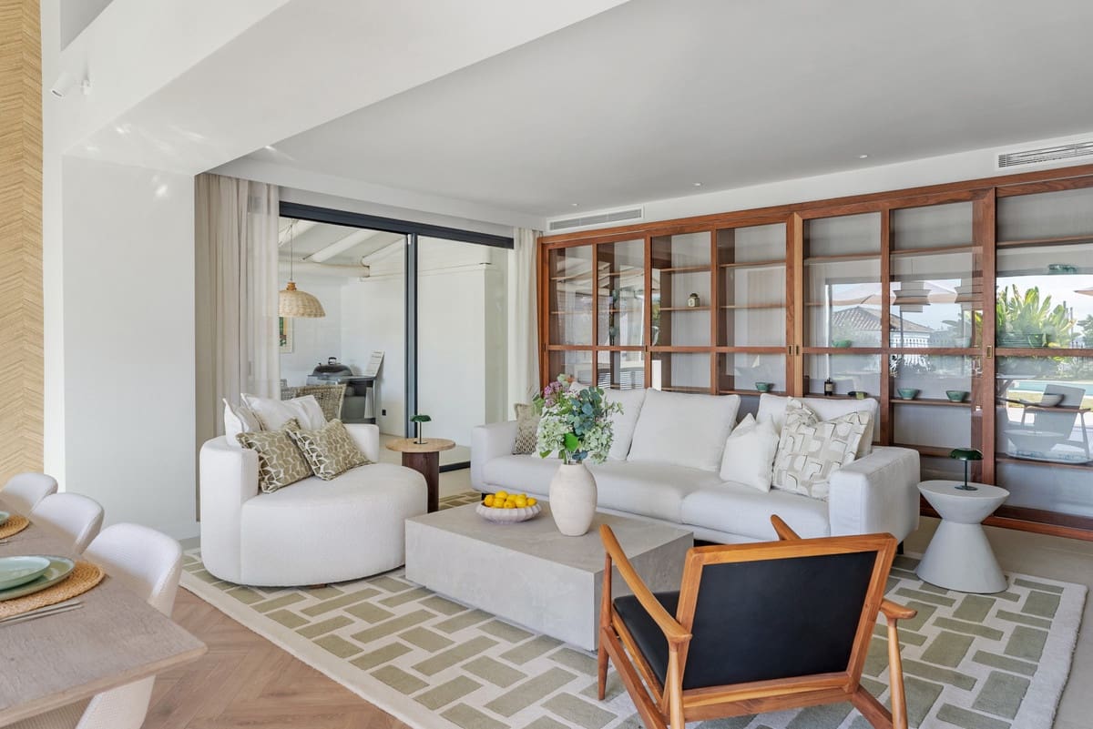 4 soveværelse Villa til salg i Nueva Andalucia - € 2.895.000 (Ref: 9632882)