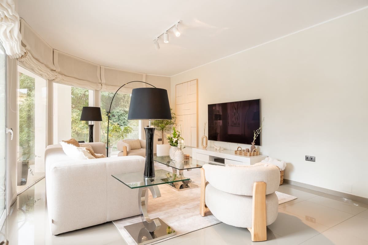 4 Zimmer Villa zu verkaufen in Benahavis - 3.195.000 € (Ref: 9632883)