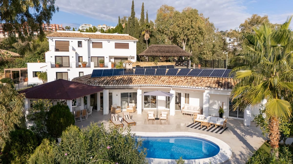 4 Zimmer Villa zu verkaufen in Benahavis - 3.195.000 € (Ref: 9632883)