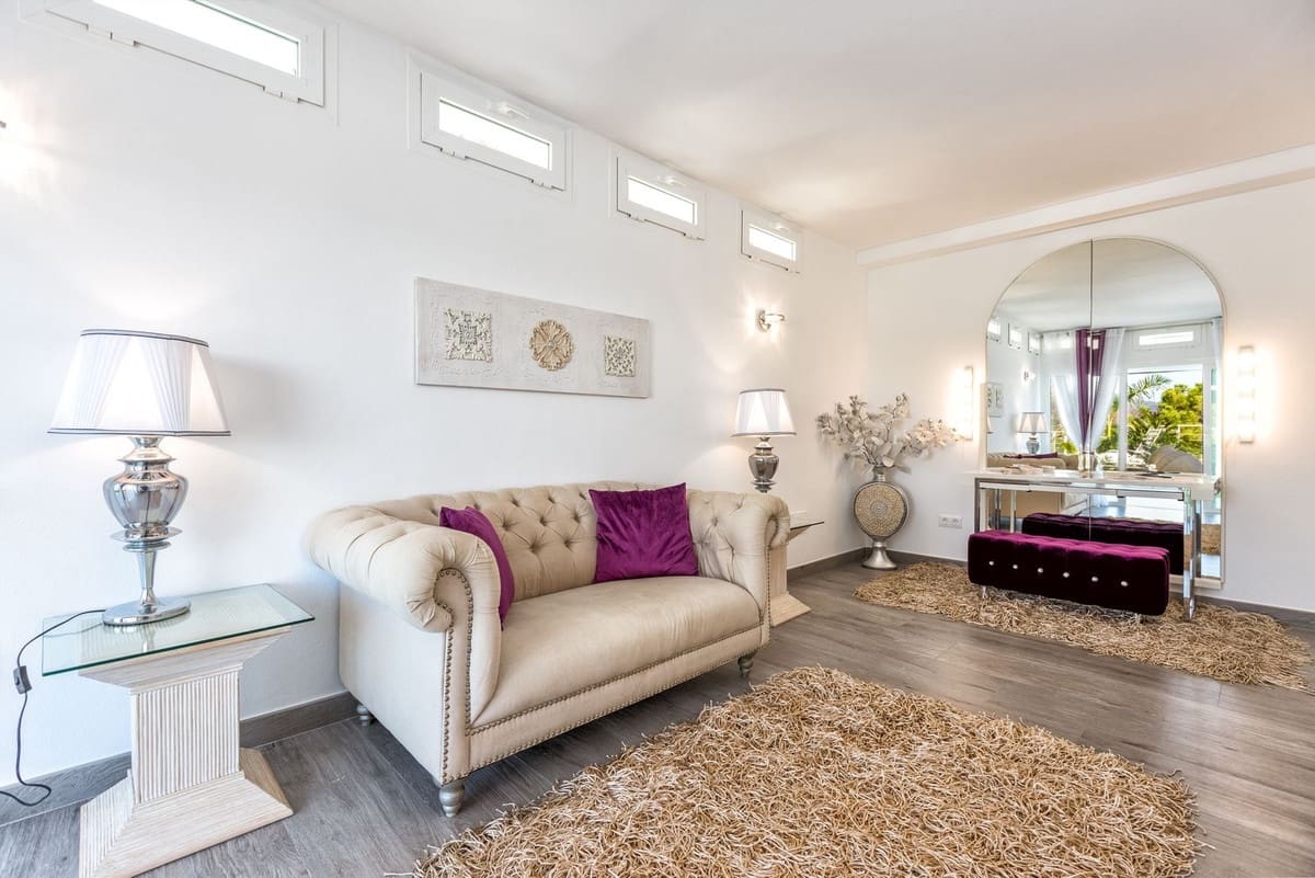 6 sypialnia Willa na sprzedaż w Estepona - 3 600 000 € (Ref: 9632886)