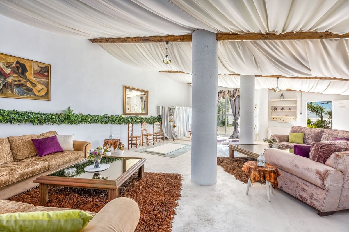 6 sypialnia Willa na sprzedaż w Estepona - 3 600 000 € (Ref: 9632886)