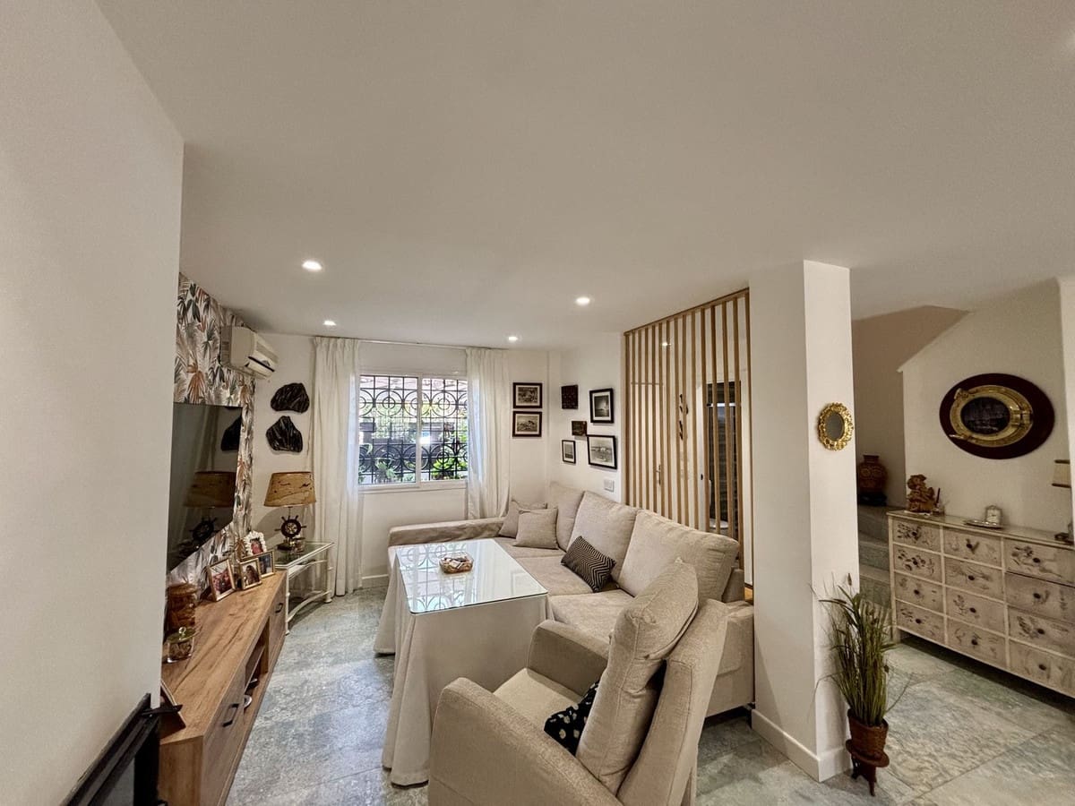 3 soverom Hus til salgs i Puerto de la Torre - € 549 000 (Ref: 9632888)