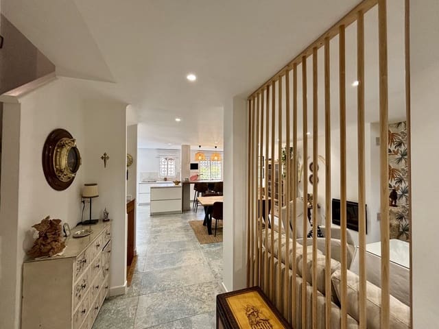 3 soverom Hus til salgs i Diseminado Dm P de la Torre, Málaga by - € 549 000 (Ref: 9632888)