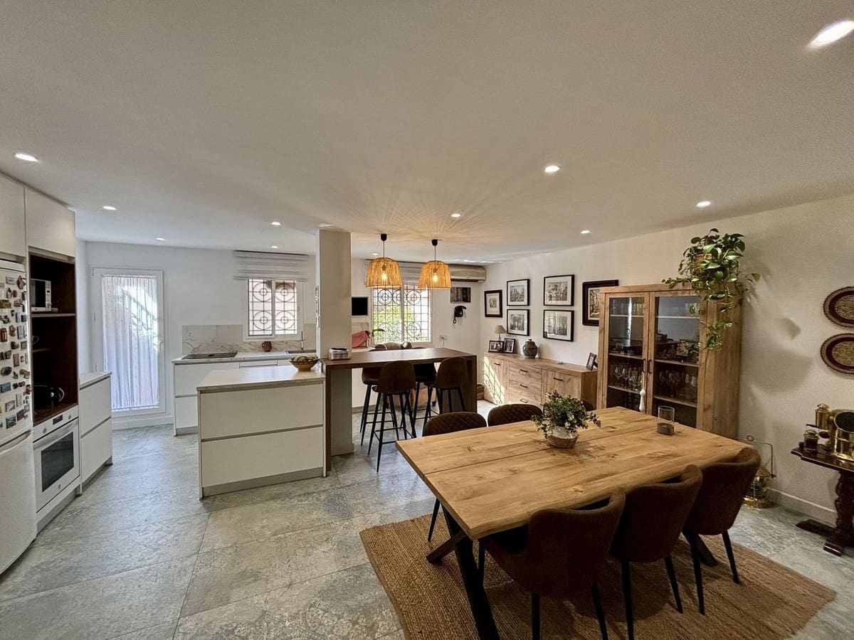 3 soverom Hus til salgs i Puerto de la Torre - € 549 000 (Ref: 9632888)