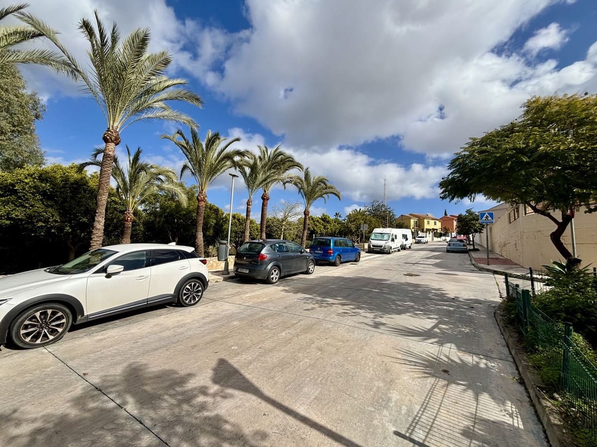 3 soverom Hus til salgs i Puerto de la Torre - € 549 000 (Ref: 9632888)