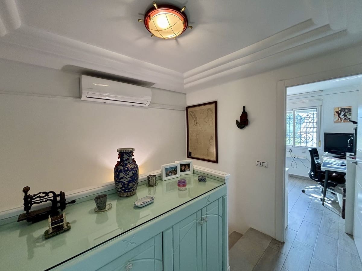 3 soverom Hus til salgs i Puerto de la Torre - € 549 000 (Ref: 9632888)