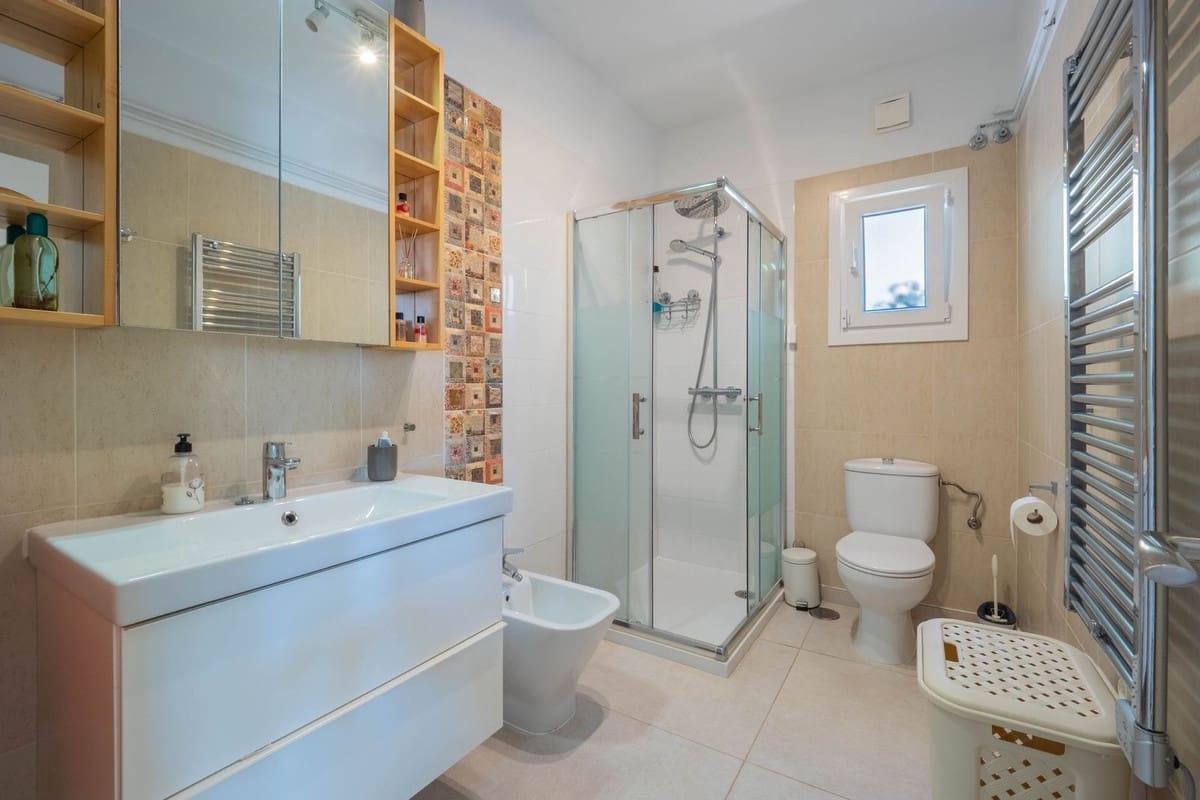 5 sypialnia Willa na sprzedaż w Velez-Malaga - 730 000 € (Ref: 9632890)