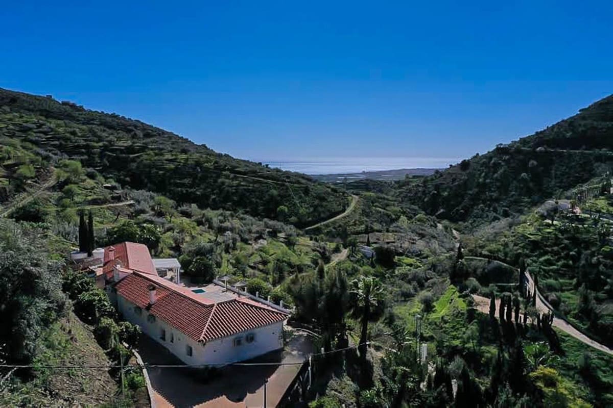 5 sypialnia Willa na sprzedaż w Velez-Malaga - 730 000 € (Ref: 9632890)