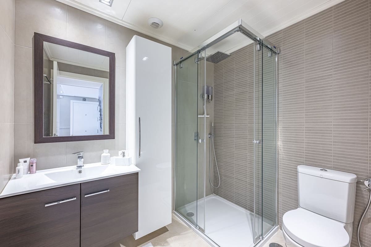 2 chambre Penthouse à vendre à Benahavis avec garage - 680 000 € (Ref: 9632894)