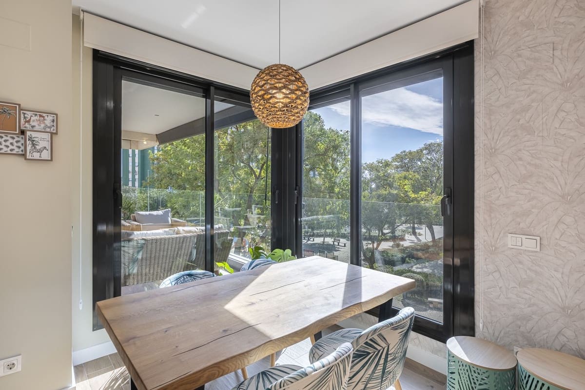 Apartamento de 3 habitaciones en Málaga ciudad en venta - 680.000 € (Ref: 9632895)