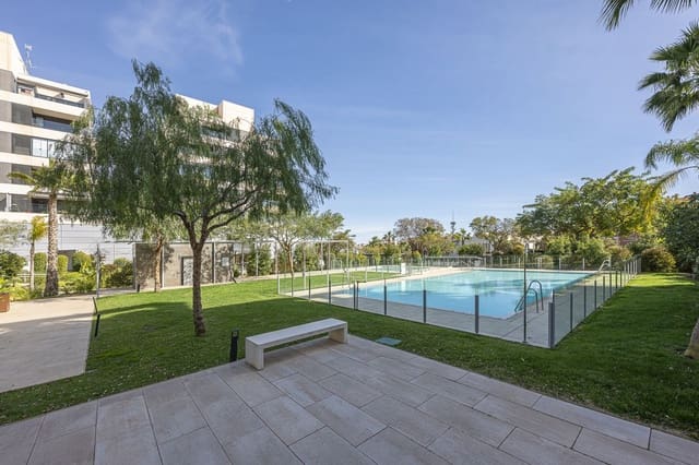 Apartamento de 3 habitaciones en Teatinos, Málaga ciudad en venta - 680.000 € (Ref: 9632895)