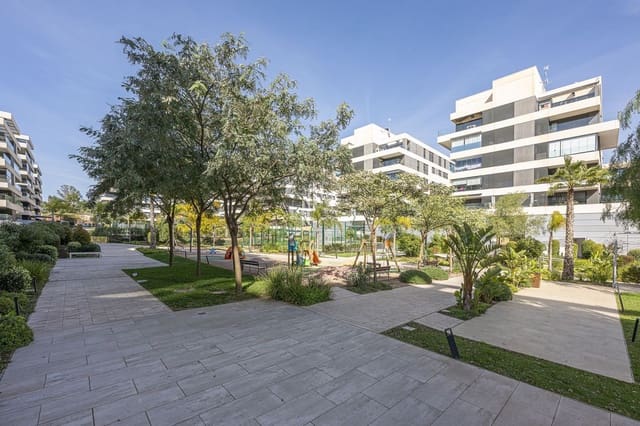 Apartamento de 3 habitaciones en Teatinos, Málaga ciudad en venta - 680.000 € (Ref: 9632895)