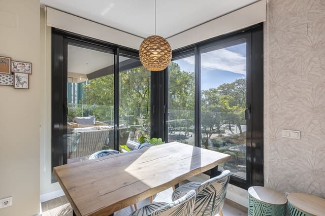 Apartamento de 3 habitaciones en Teatinos, Málaga ciudad en venta - 680.000 € (Ref: 9632895)