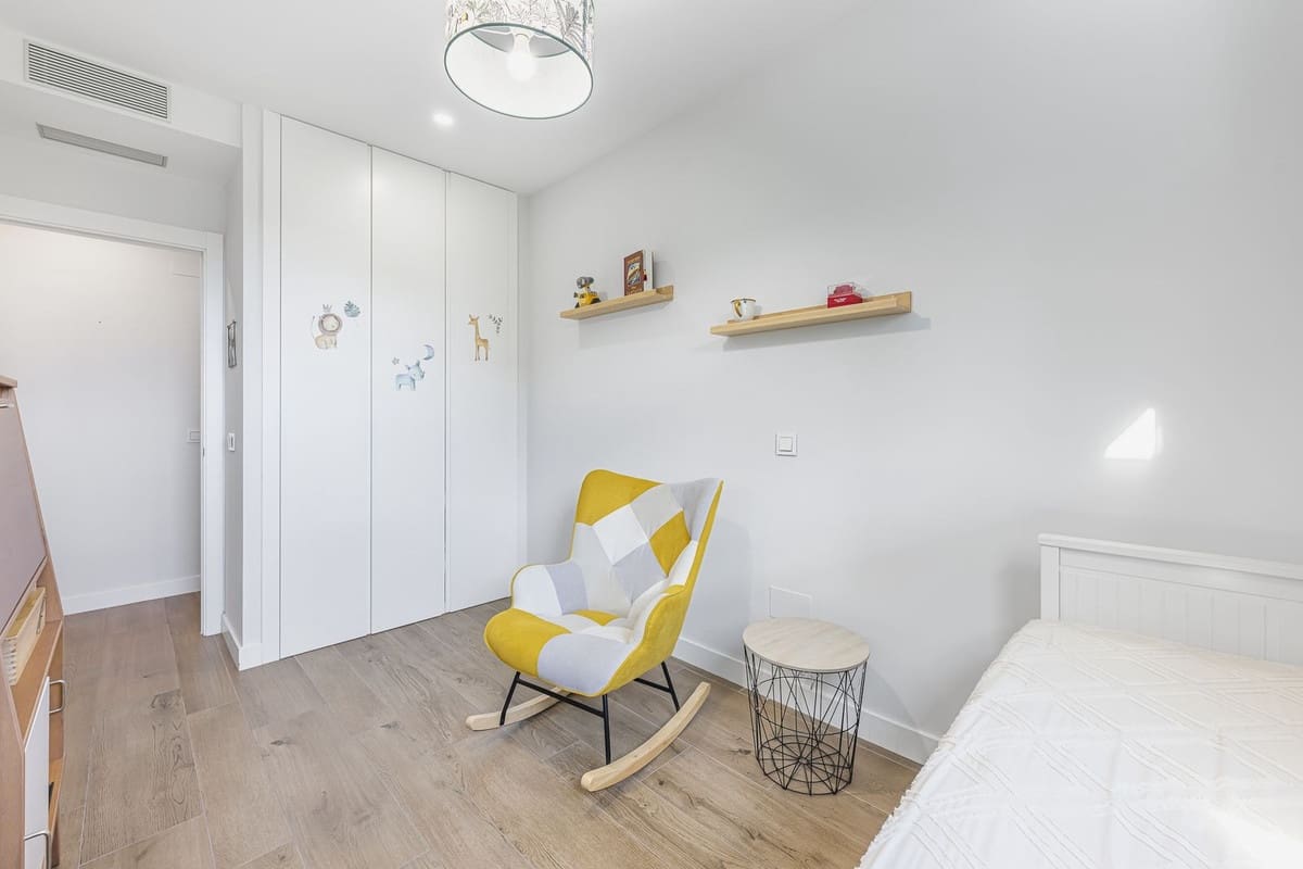 Apartamento de 3 habitaciones en Málaga ciudad en venta - 680.000 € (Ref: 9632895)