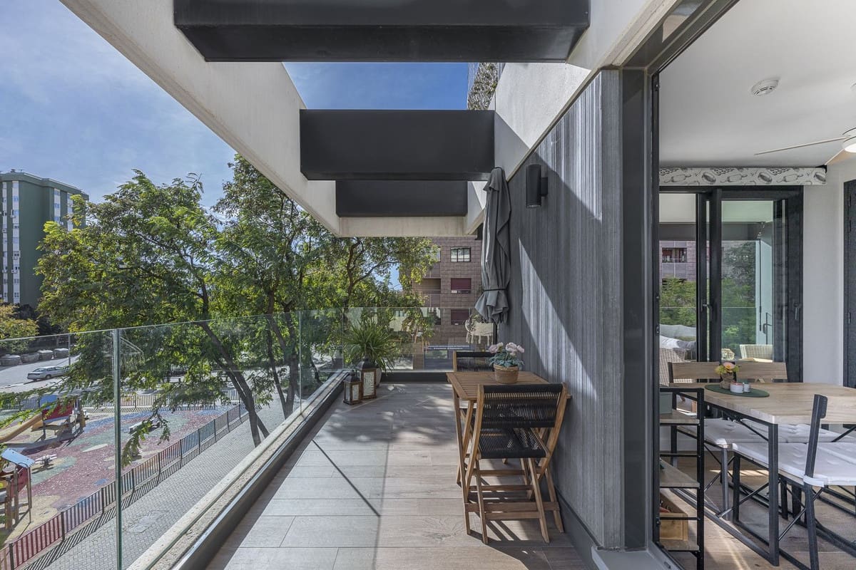 Apartamento de 3 habitaciones en Málaga ciudad en venta - 680.000 € (Ref: 9632895)