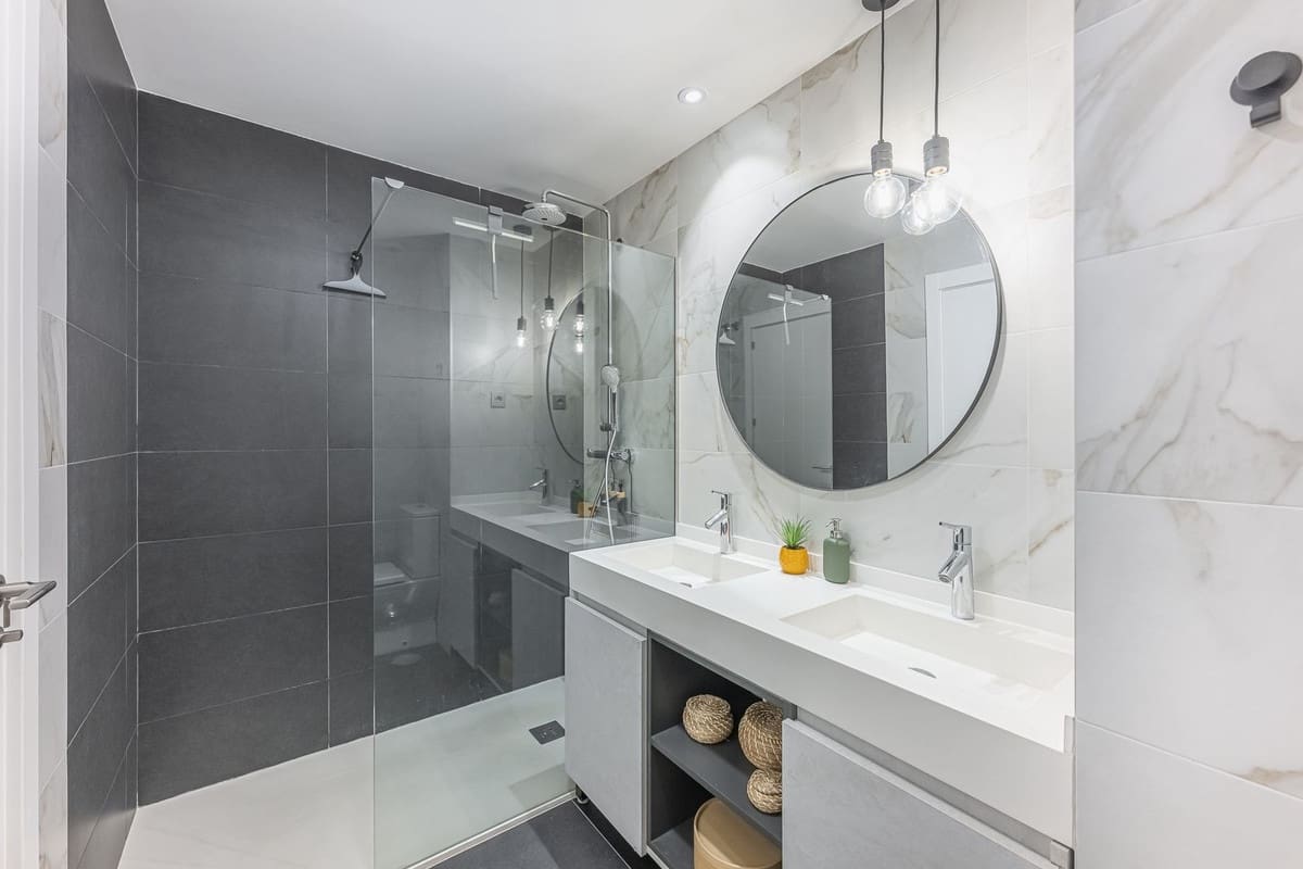 Apartamento de 3 habitaciones en Málaga ciudad en venta - 680.000 € (Ref: 9632895)